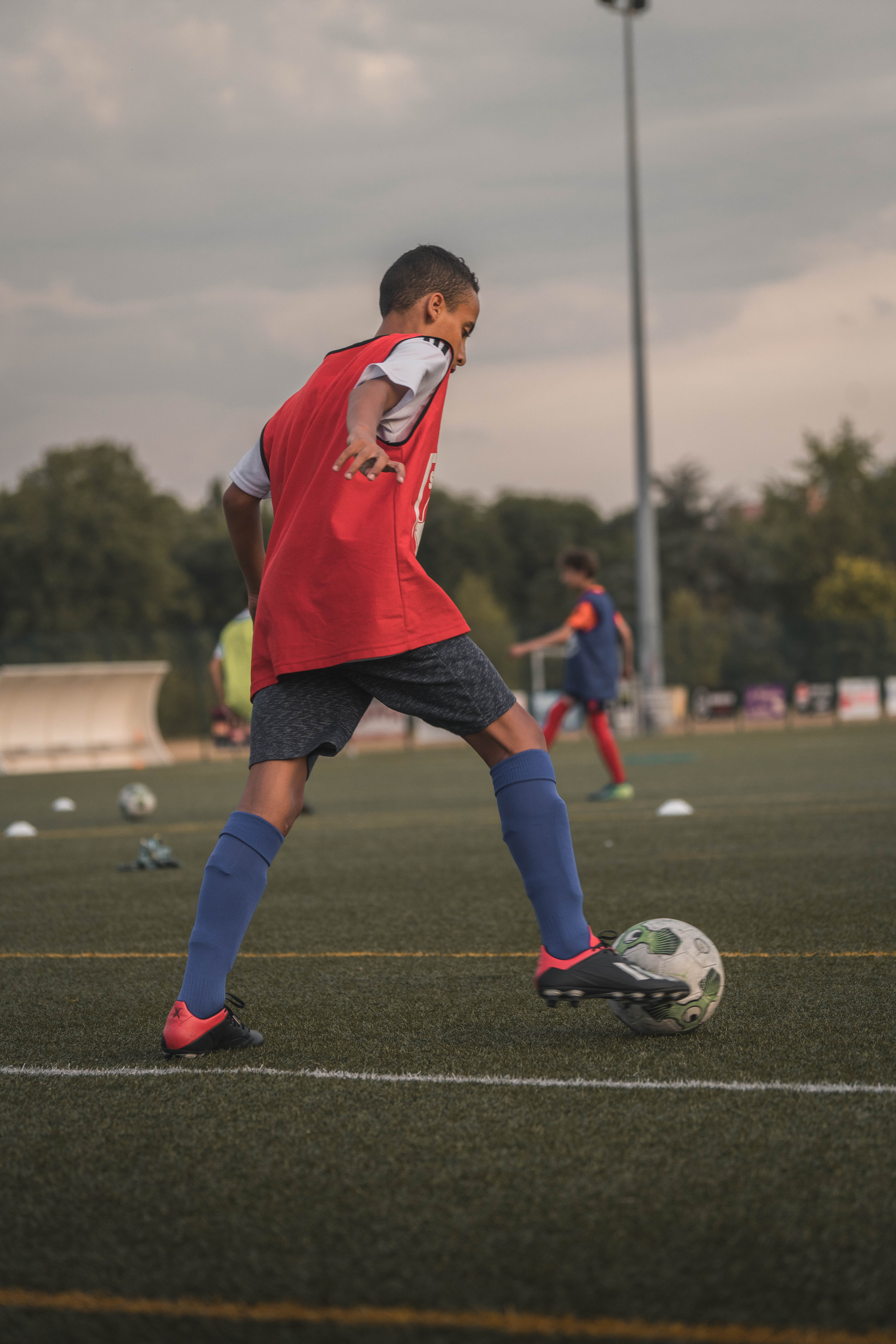 2 Minis Buts de Foot Pliables Licence Officielle Football Mixte Enfant,  Blanc et Noir - Cdiscount Sport