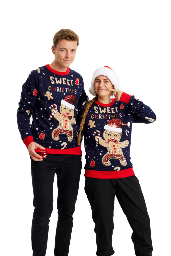 pull-de-noel_petit-biscuit_couple